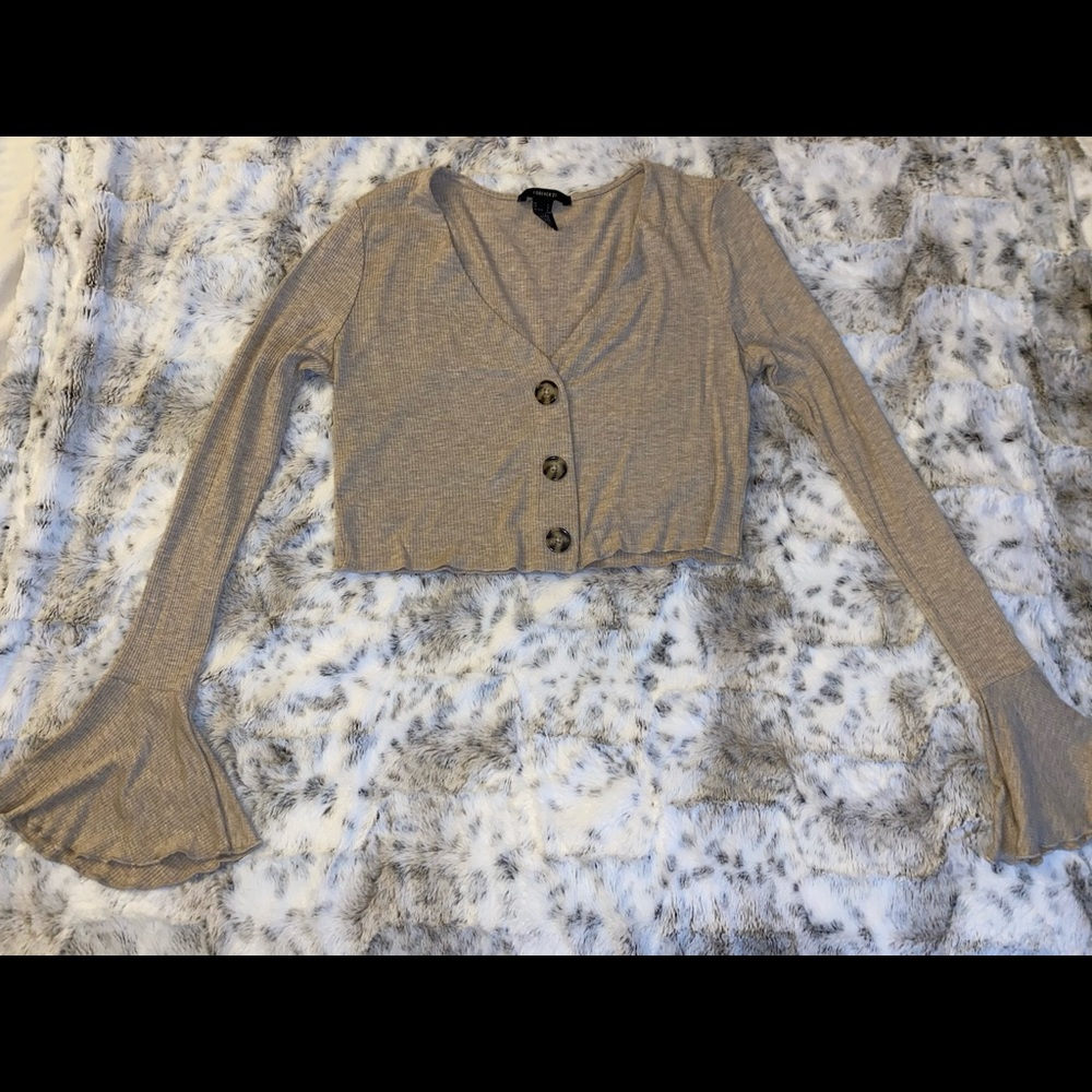 Oatmeal long bell sleeve button crop top